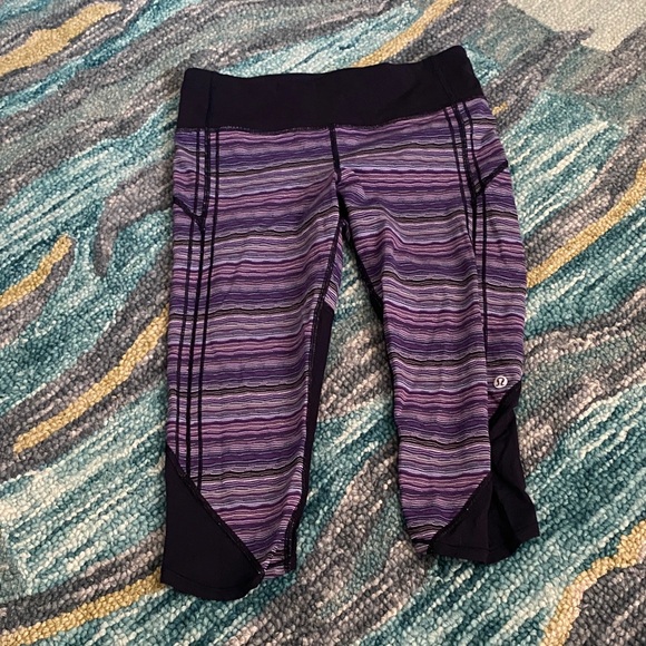 lululemon athletica Pants - Lululemon Purple Wee Stripe
Purple Speed Crops 4